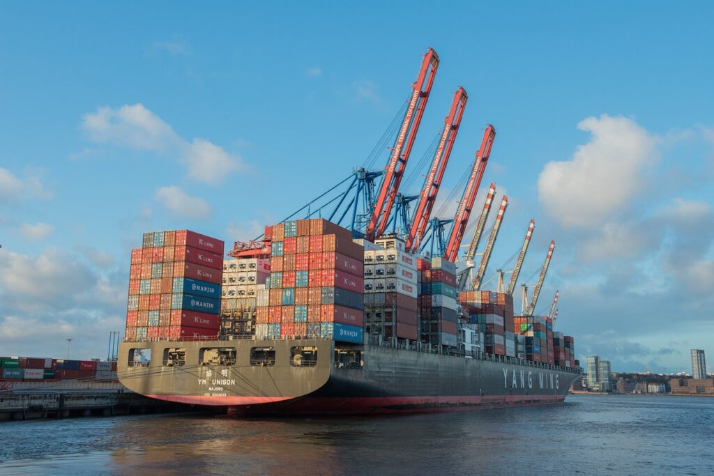 container ship, cargo ship, freighter-596083.jpg